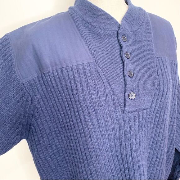 L.L. Bean Commando Sweater Merino Wool Lambs Wool Henley Navy XL EUC - Picture 4 of 13